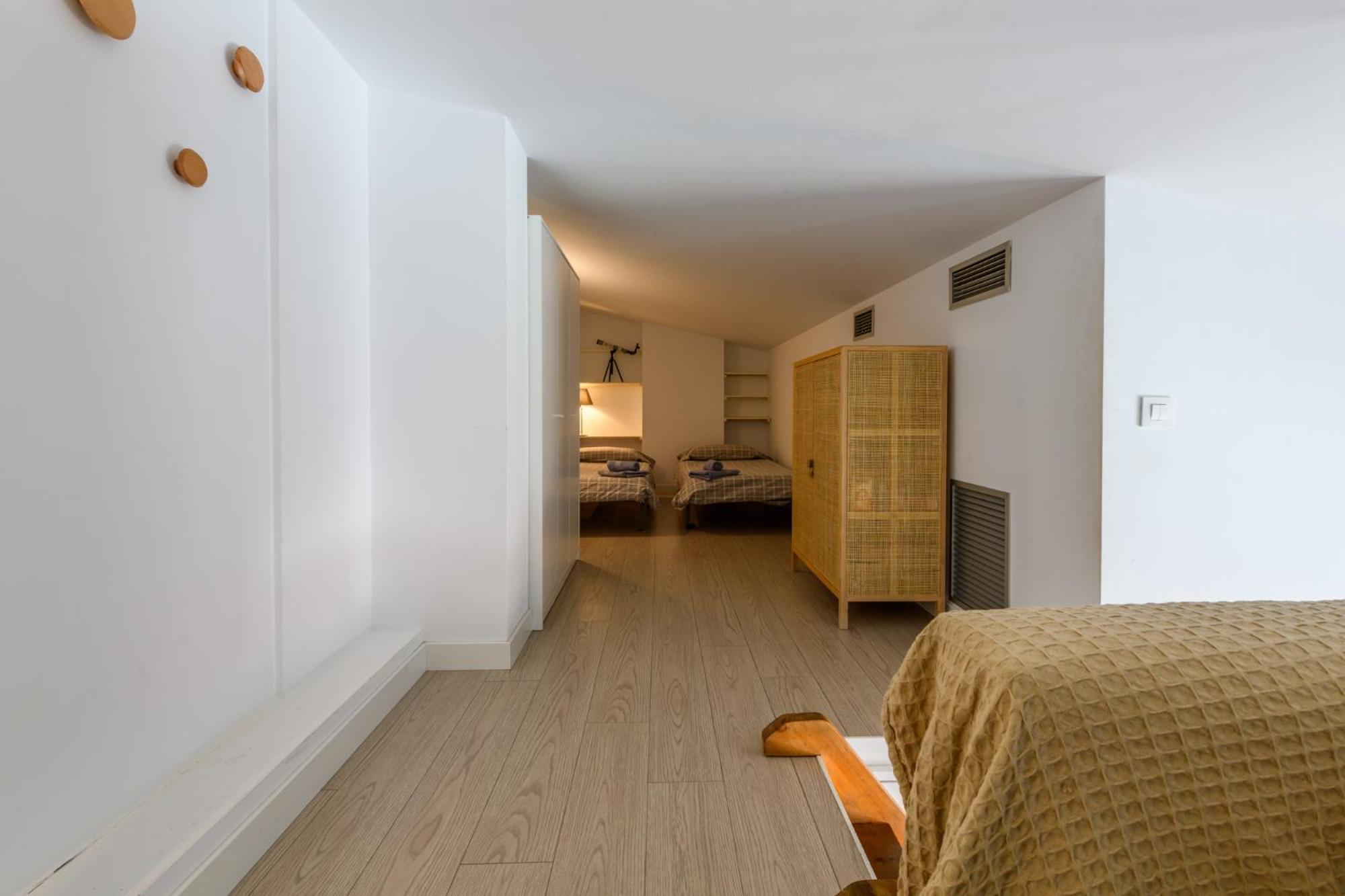 Duplex Sa Tarongeta - 5' Playa I Vistas I Terraza 20M2 I Ascensor I Equipado Apartment Cadaques Ngoại thất bức ảnh