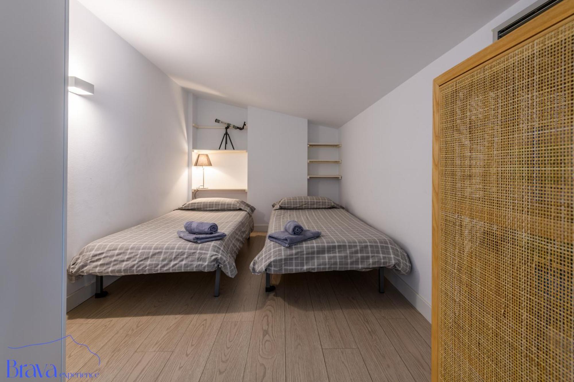 Duplex Sa Tarongeta - 5' Playa I Vistas I Terraza 20M2 I Ascensor I Equipado Apartment Cadaques Ngoại thất bức ảnh